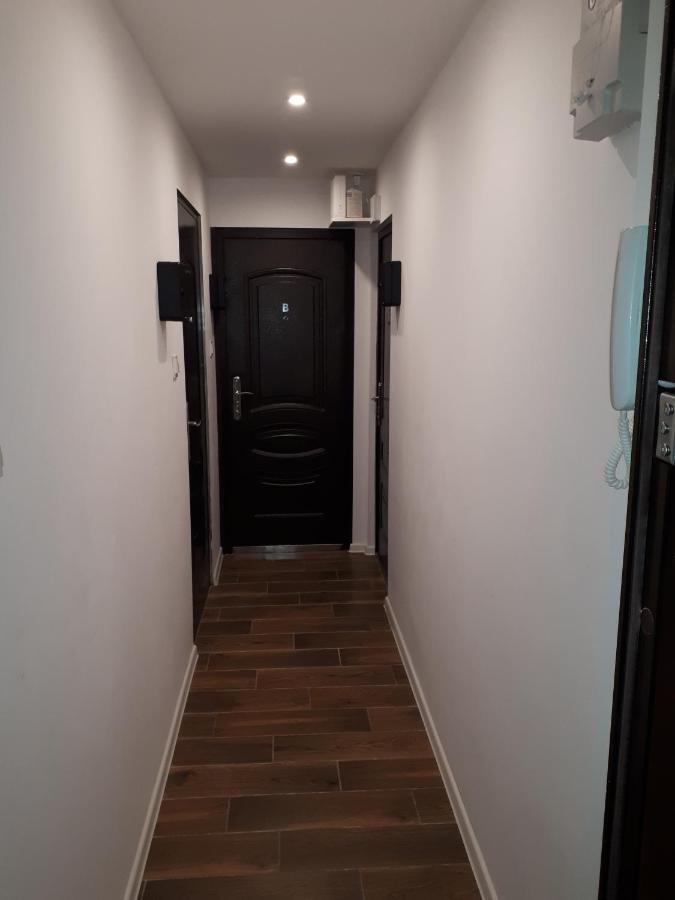 Apartamenty Centrum Mala Dwojeczka Blekitna Panoramiczna Balkonem Promenada Kielce Exterior photo