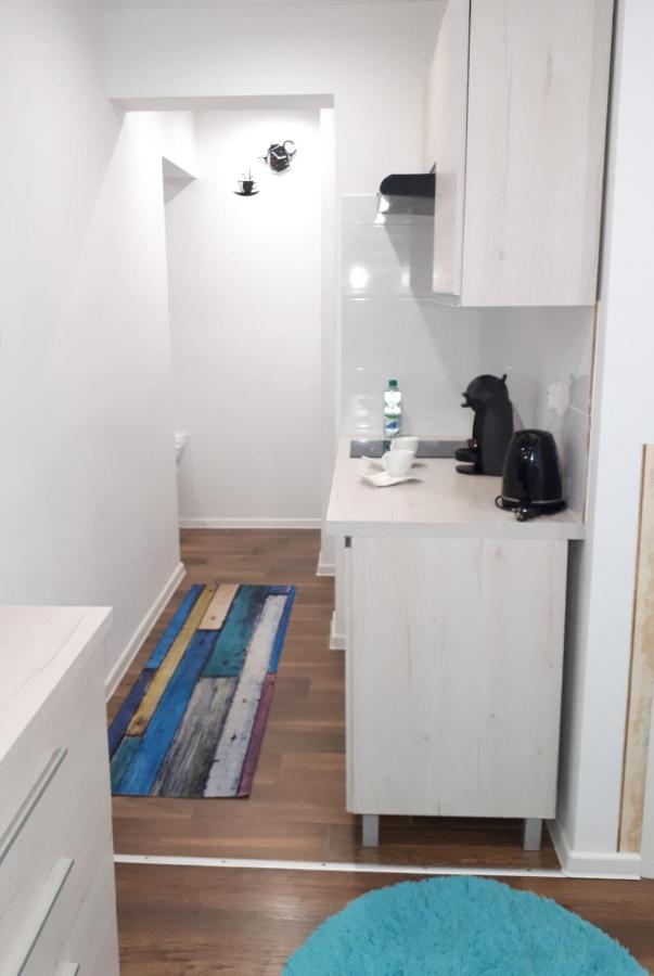 Apartamenty Centrum Mala Dwojeczka Blekitna Panoramiczna Balkonem Promenada Kielce Exterior photo