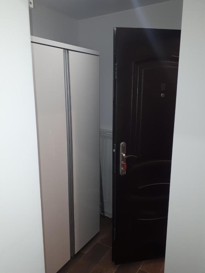 Apartamenty Centrum Mala Dwojeczka Blekitna Panoramiczna Balkonem Promenada Kielce Exterior photo